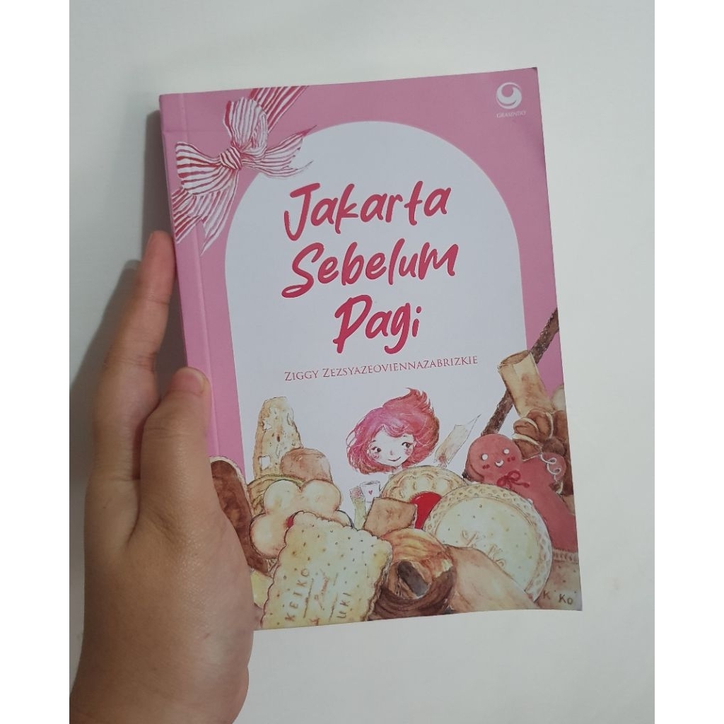 PRELOVED Jakarta Sebelum Pagi - ORIGINAL - Ziggy Zezyazieovinnazabrizkie.