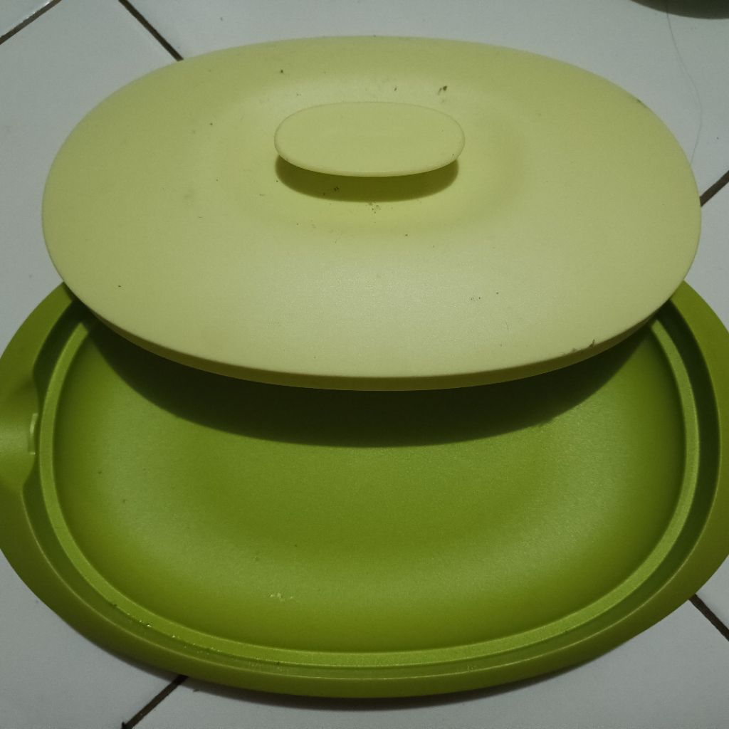 Tupperware Blossom