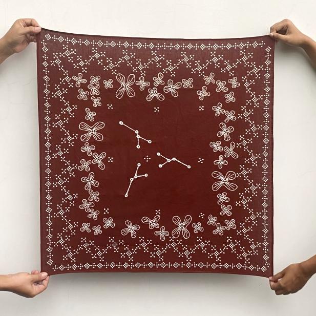 Scarf MUDA Batik Tulis Warna Alami