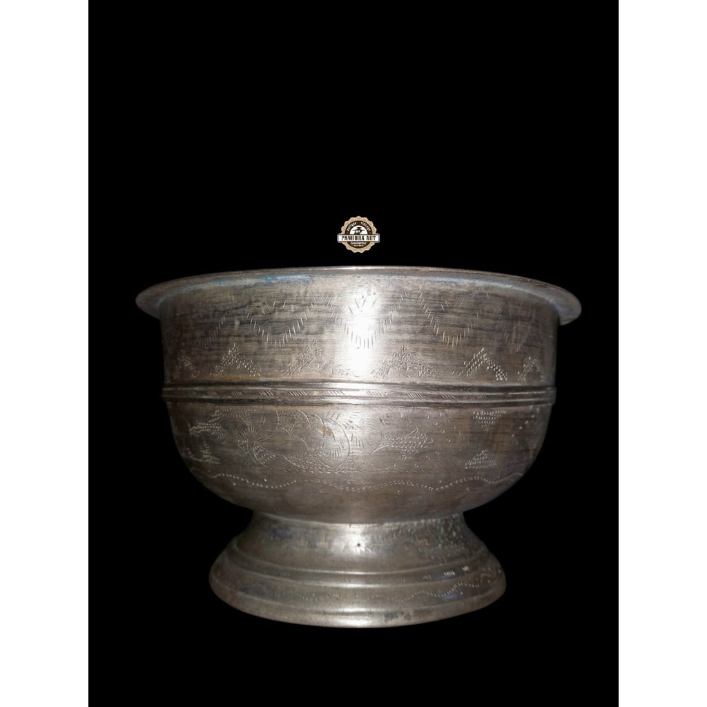 Bokor kuningan ukir lawas TEBAL ( B975 )