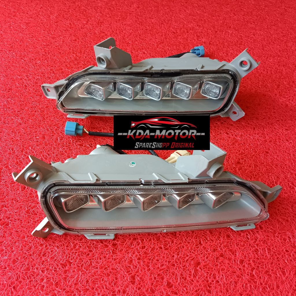 Lampu DRL bemper depan Wuling Cortez original