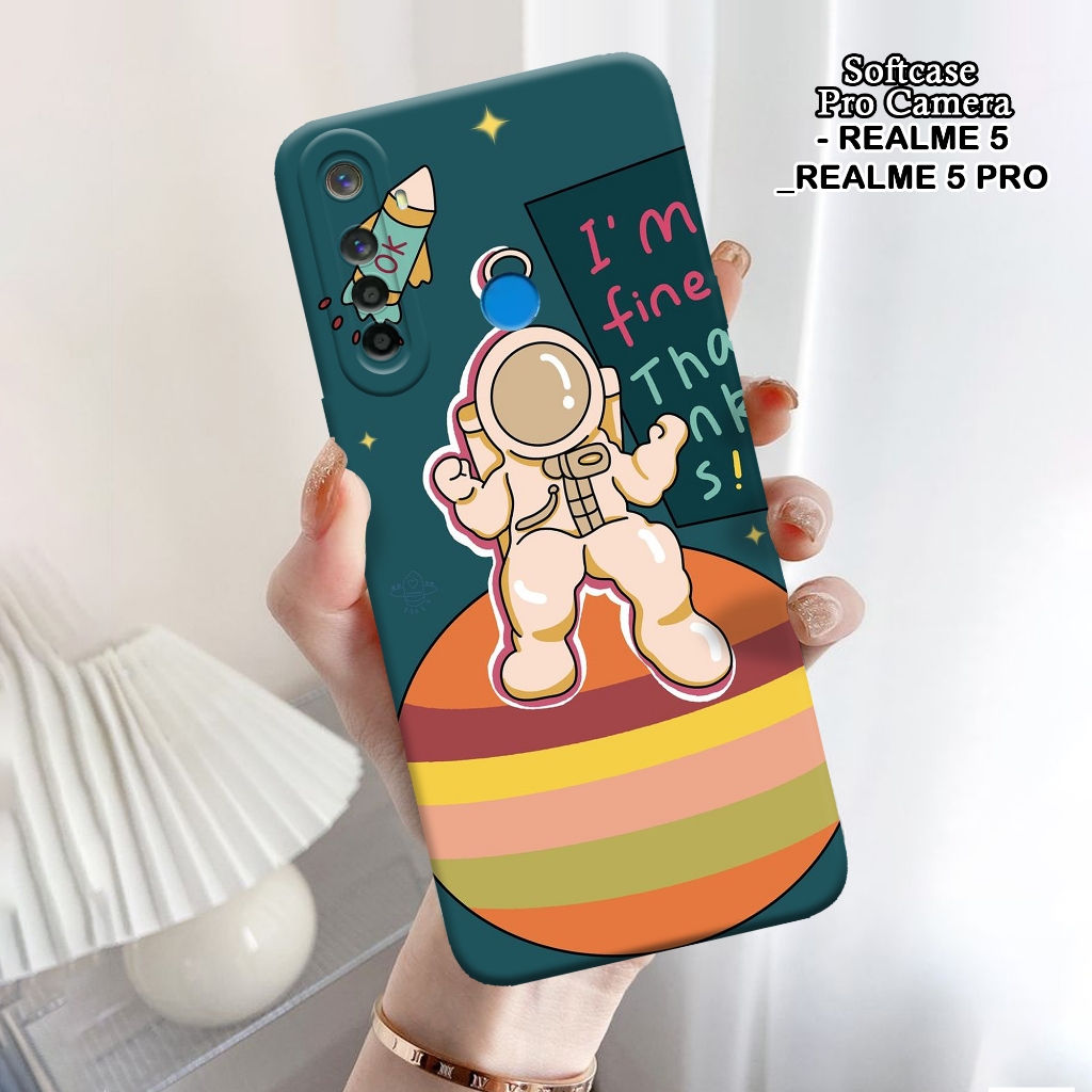 Softcase Realme 5 / 5 Pro - ORORA - Casing Realme 5 - Motif case Astronot - Realme - Softcase Realme