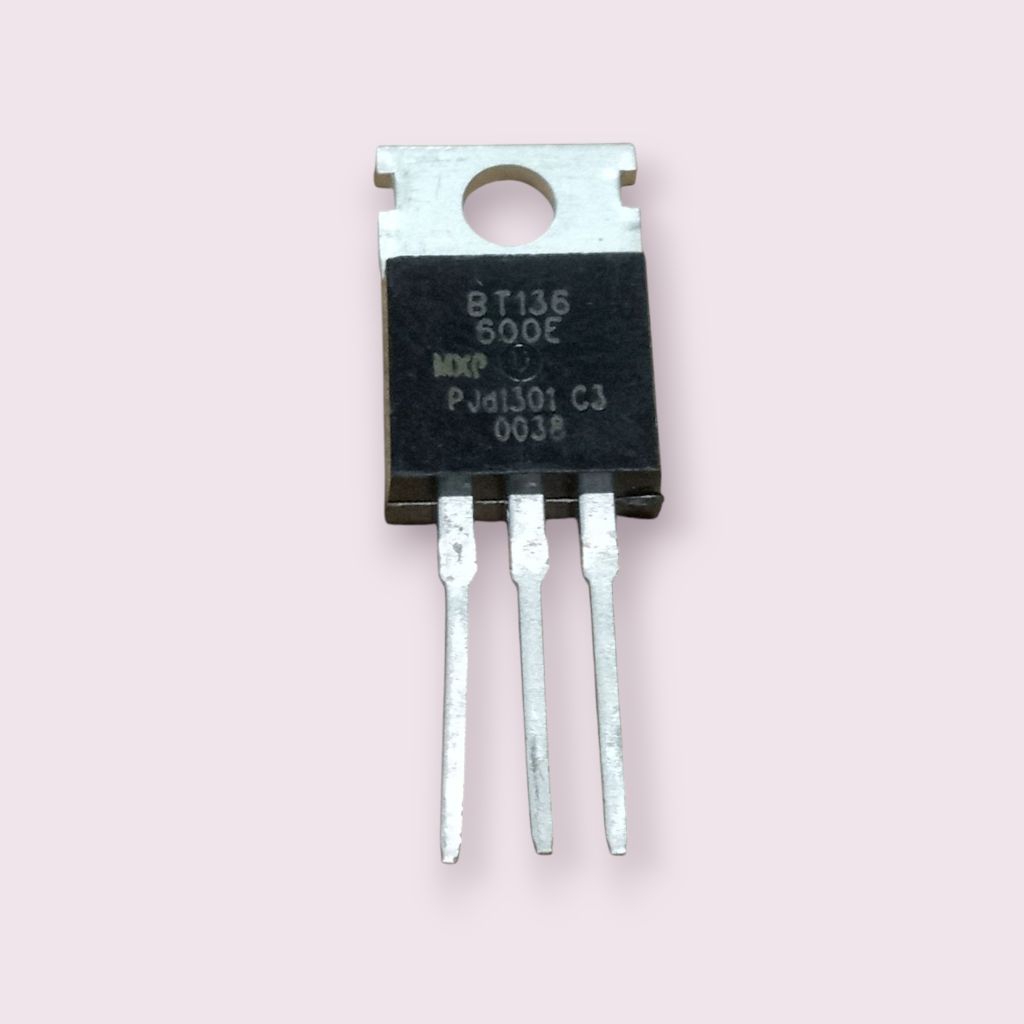 transistor triac bt136, bt 136