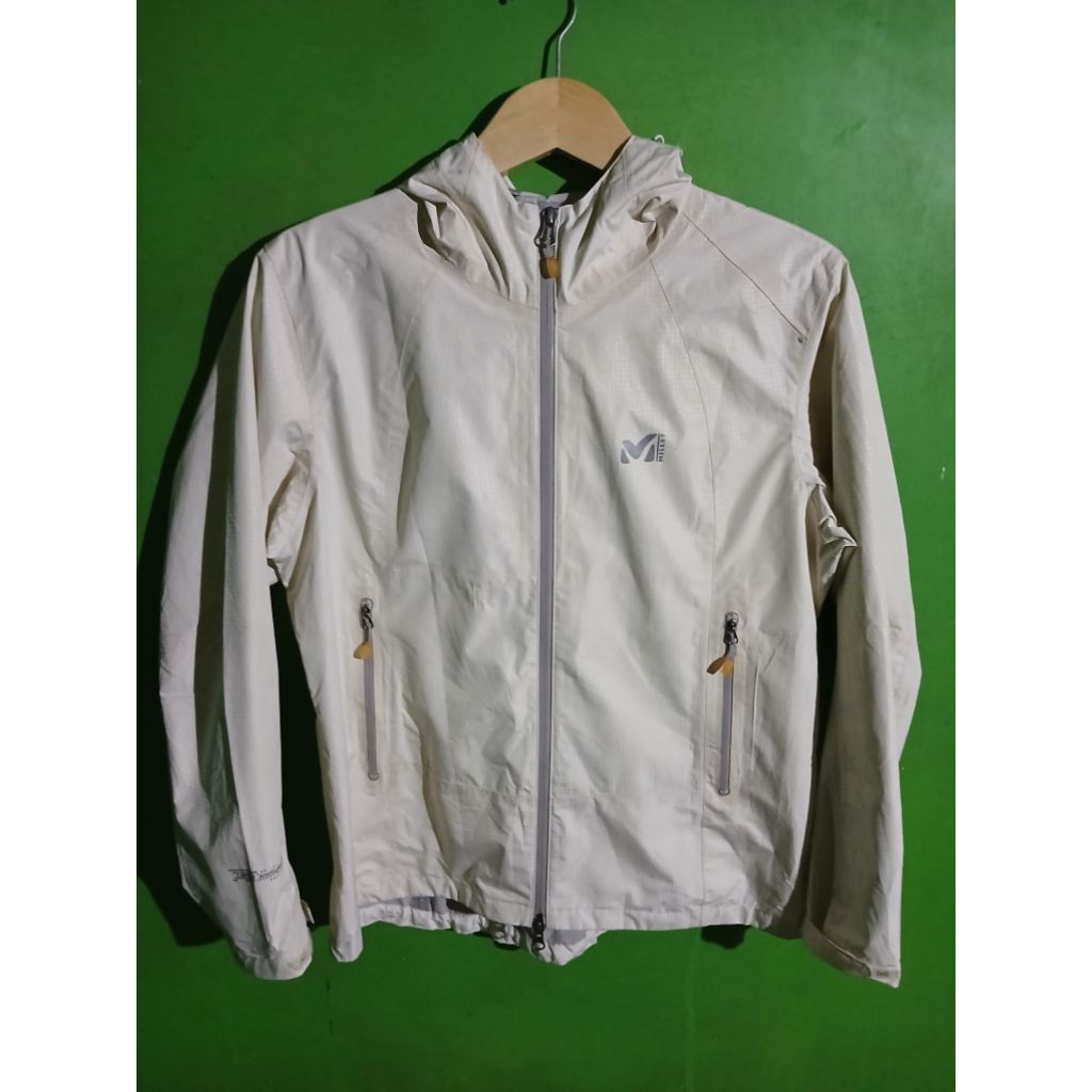 Jacket Outdoor Milet Jaket Second Putih
