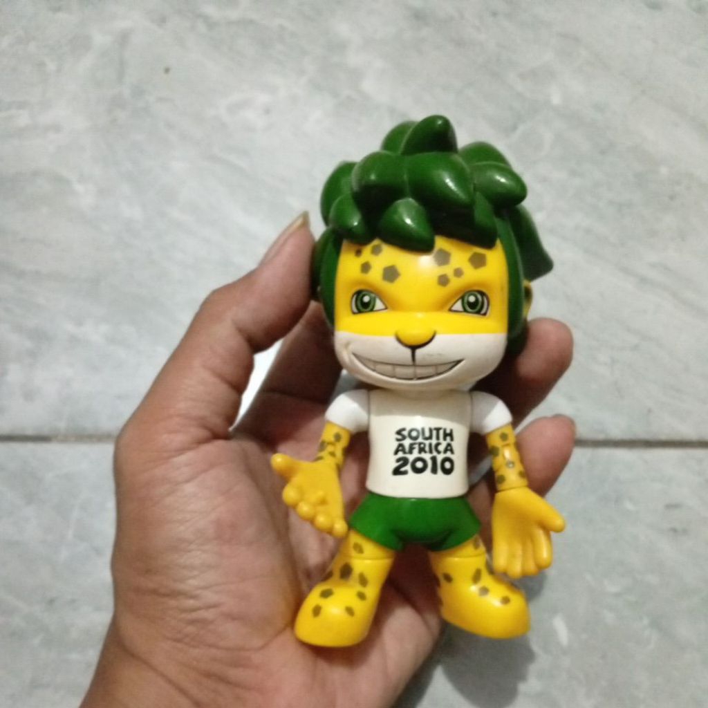 Figure Zakumi Maskot Piala Dunia South Africa 2010 World Cup