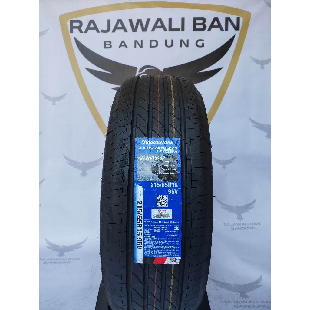 Ban Mobil 215/65 R15 Bridgestone Turanza T005A  Innova Panther Escudo Taruna Luxio APV