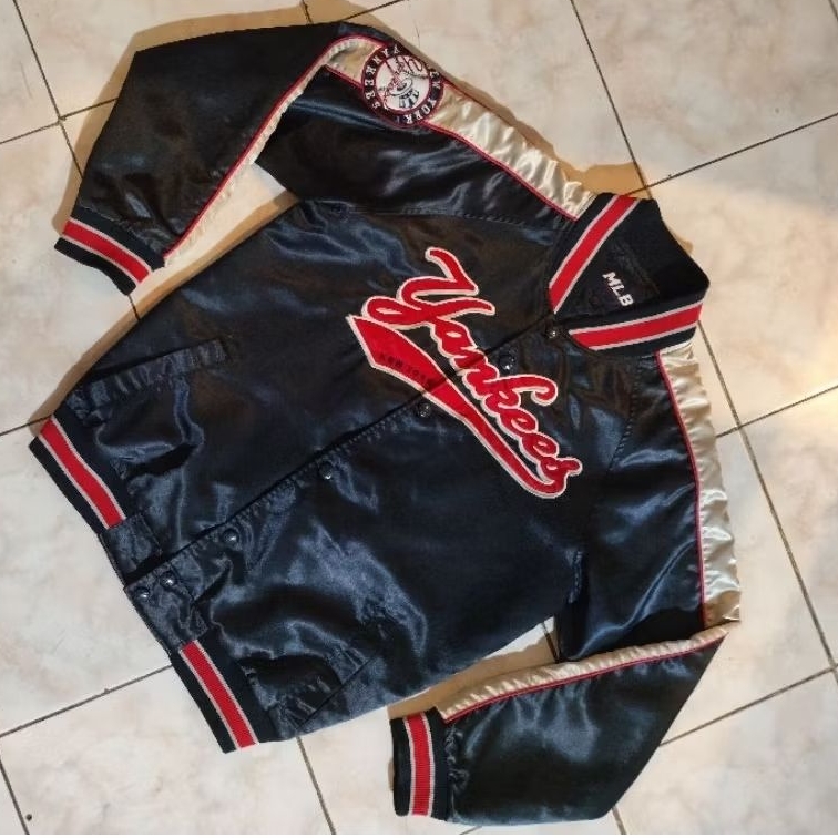 VARSITY MLB YANKEES ORIGINAL