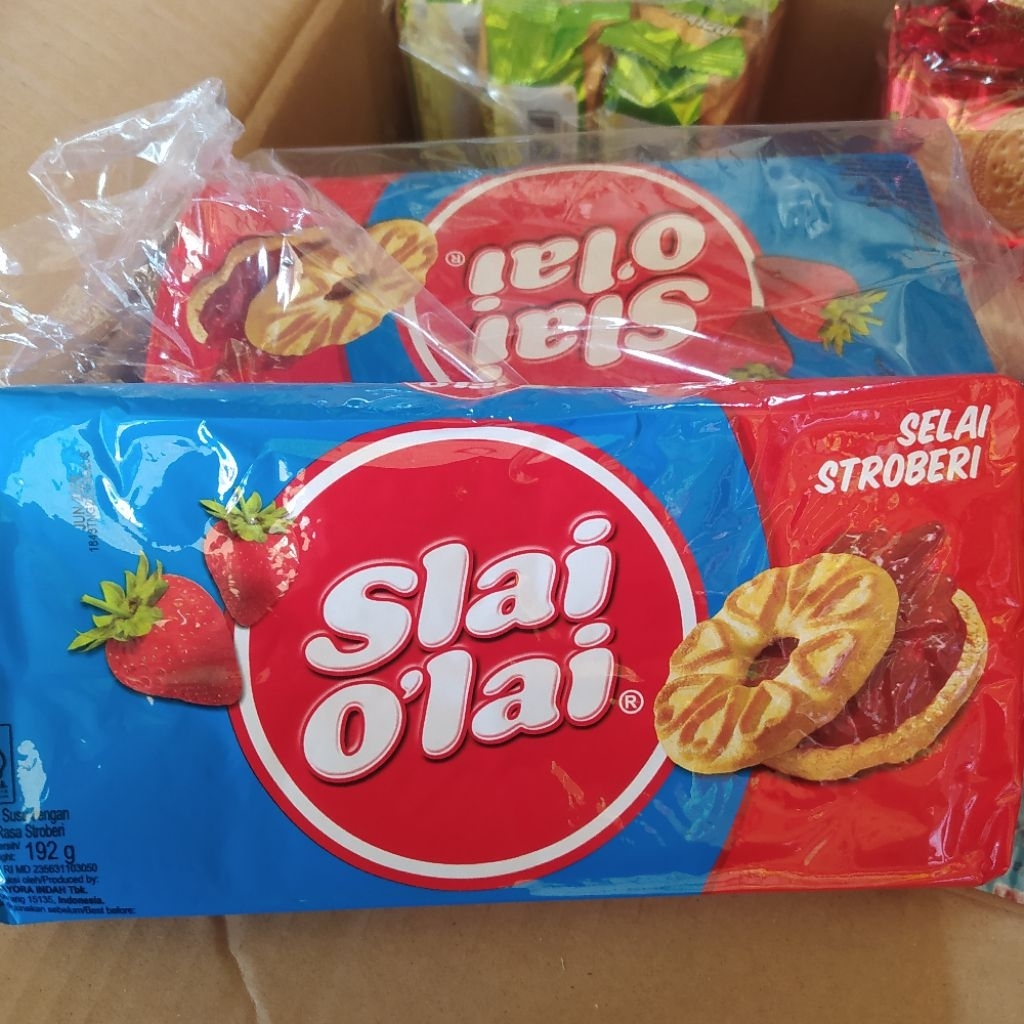 

Slai Olai 192gr Biskuit Selai Stroberi