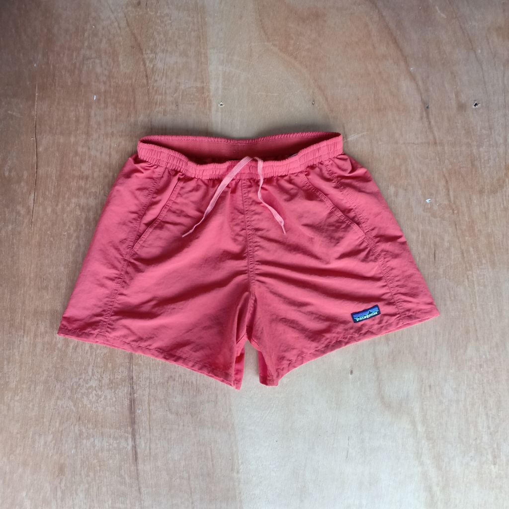 Patagonia celana Running second