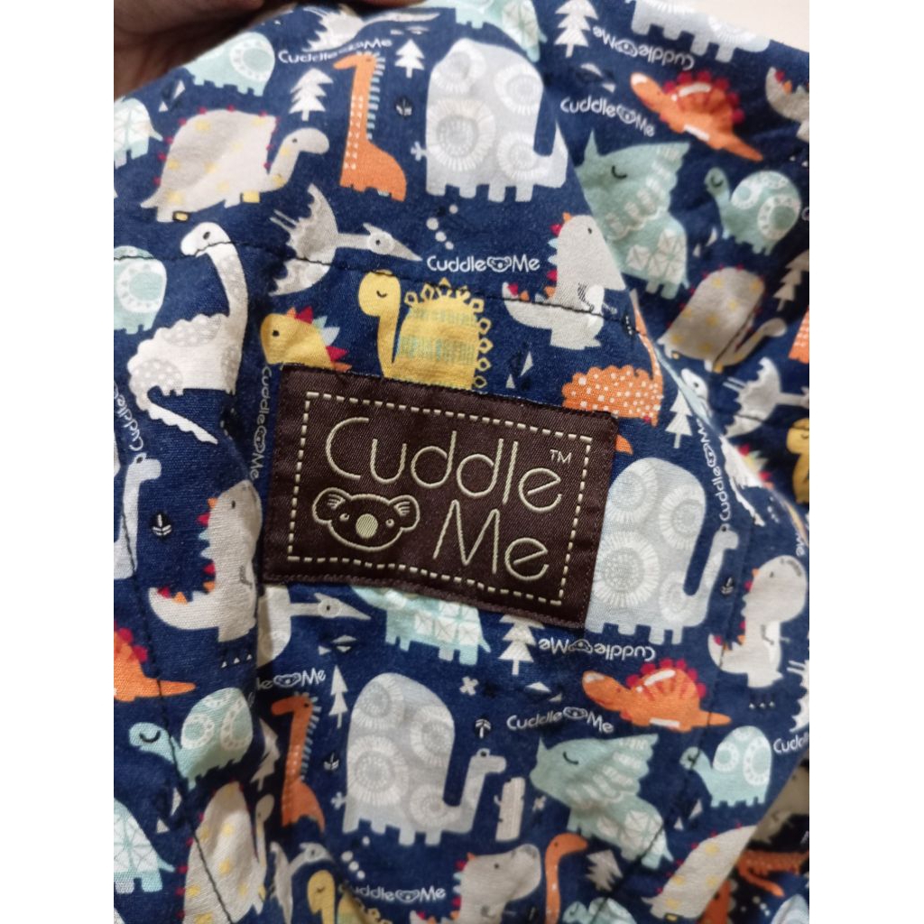 Gendongan Cuddle me ultimo lawas (Preloved)