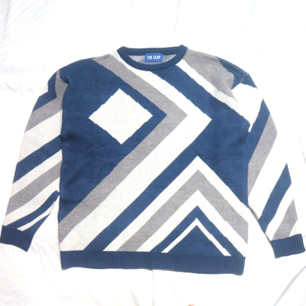 THE CLAP Motif Geometris Blue Biru Knitwear Sweater Sweatshirt Crewneck Rajut Wool Jaket