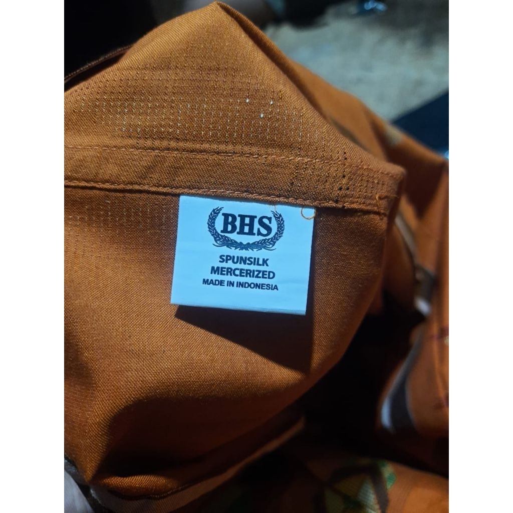 Sarung Bhs Masterpiece SGW Grade Gold .bahan Sutra Ms