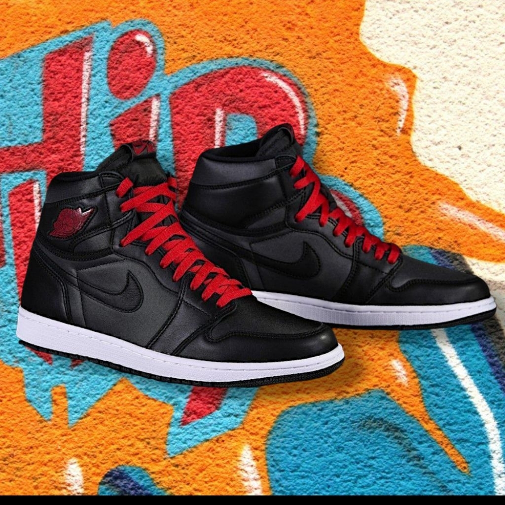 Aj1 High Black satin sneaker original