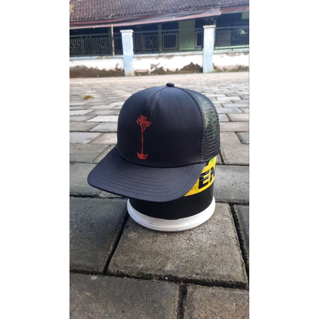 Mountain Hardwear Joshua cam Tree Trucker Hat