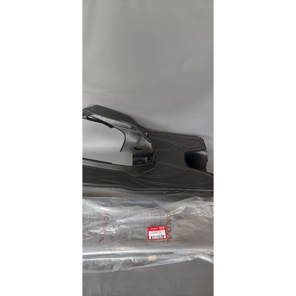 paket 1 set dek injekan atas bawah body kasar honda beat karbu kvy original honda ahm