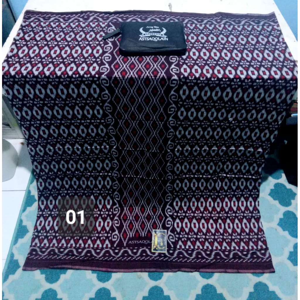 Sarung atsaqolain kwg