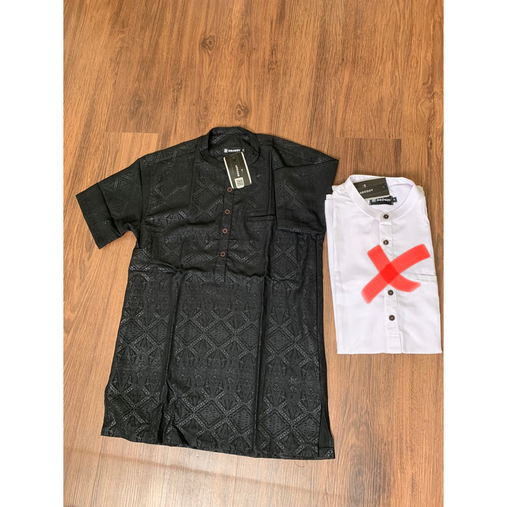 Broguy-kemeja lengan pendek-Motif batik