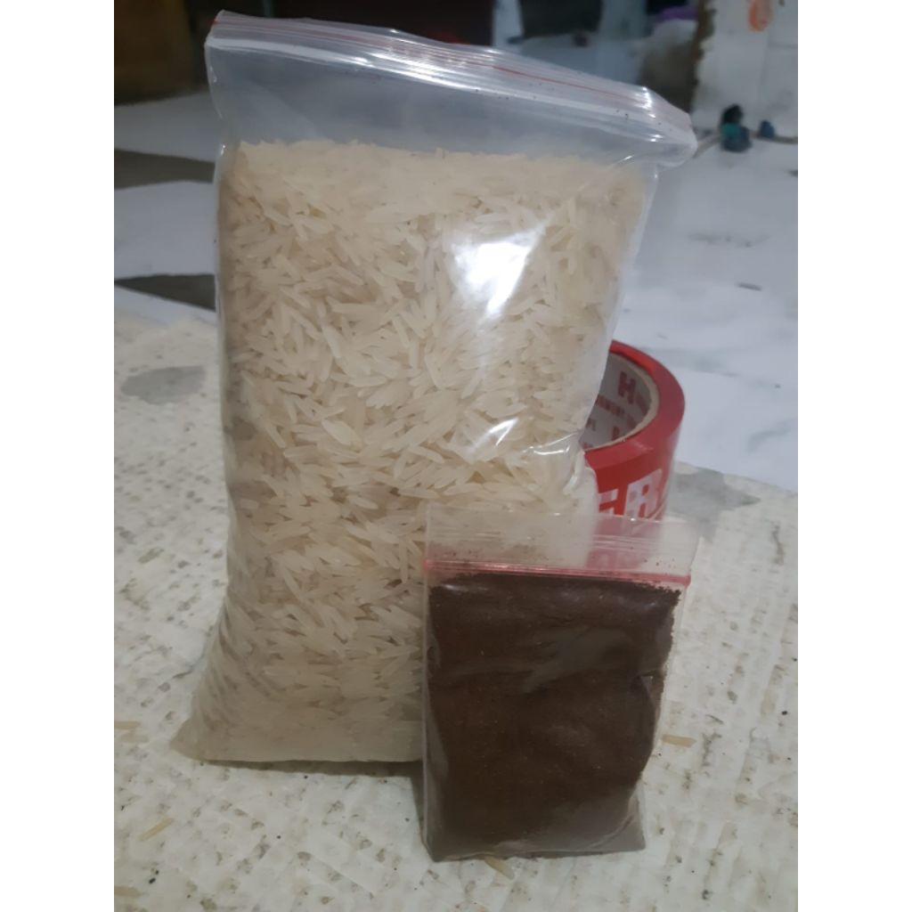 

PAKET BERAS BASMATI 500 gram + bumbu kebuli
