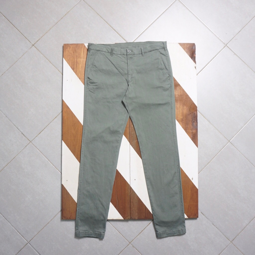 uniqlo chino pant