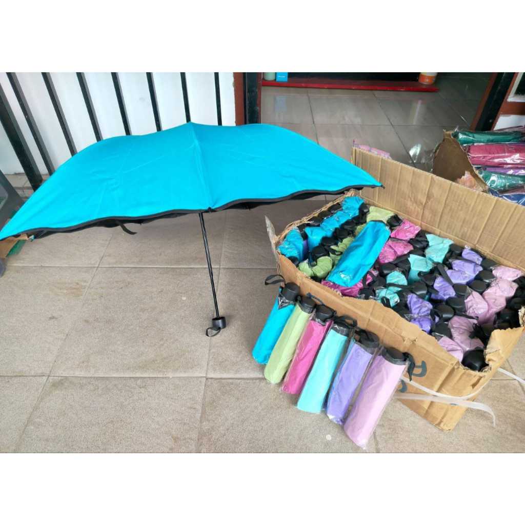 Payung Magic Lipat 3D Viral dan Anti UV lapisan dalam warna hitam