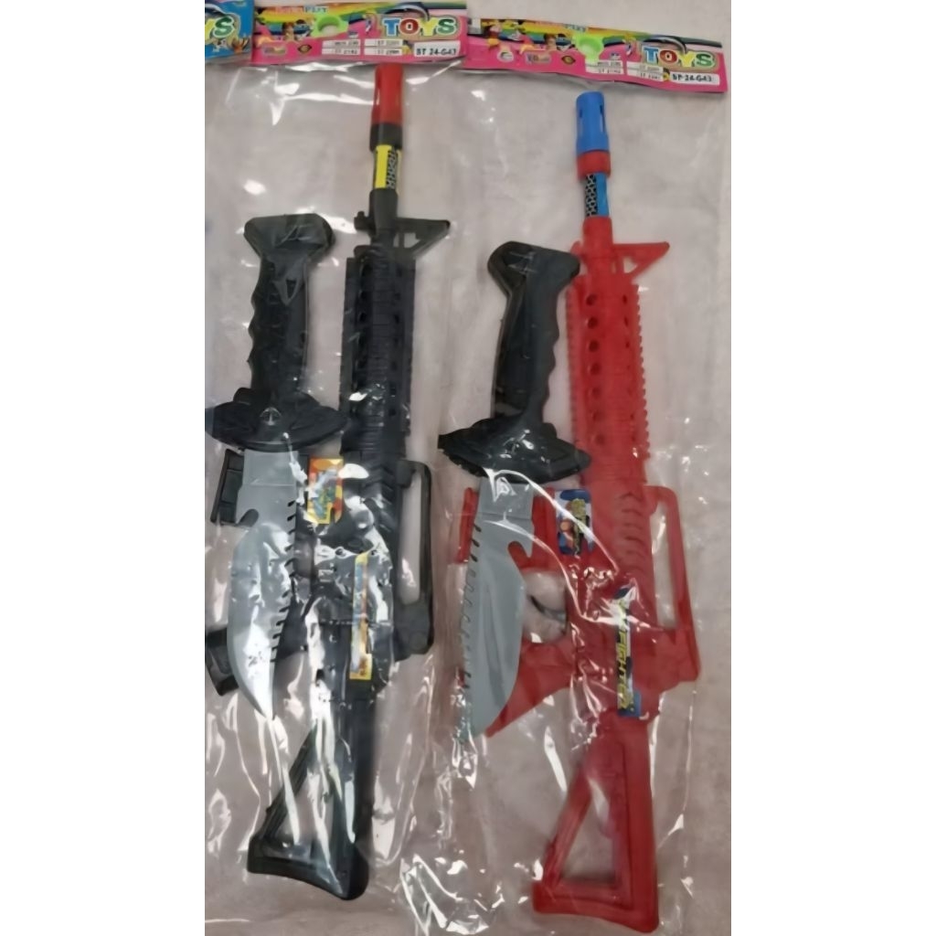 MAINAN TEMBAK KRETEK KRETEK DAN PEDANG