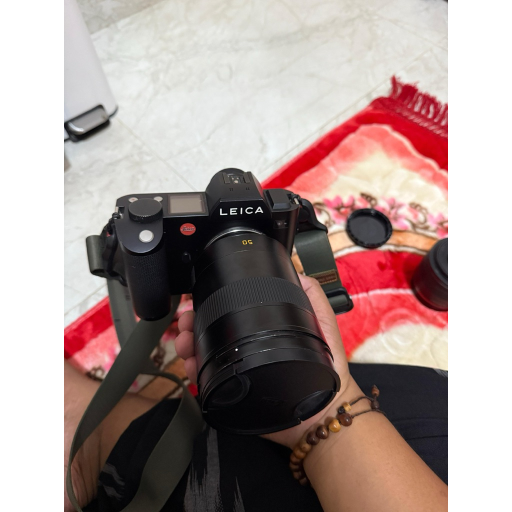 Leica sl 1 + leica summilux-sl 50mm f1.4 asph