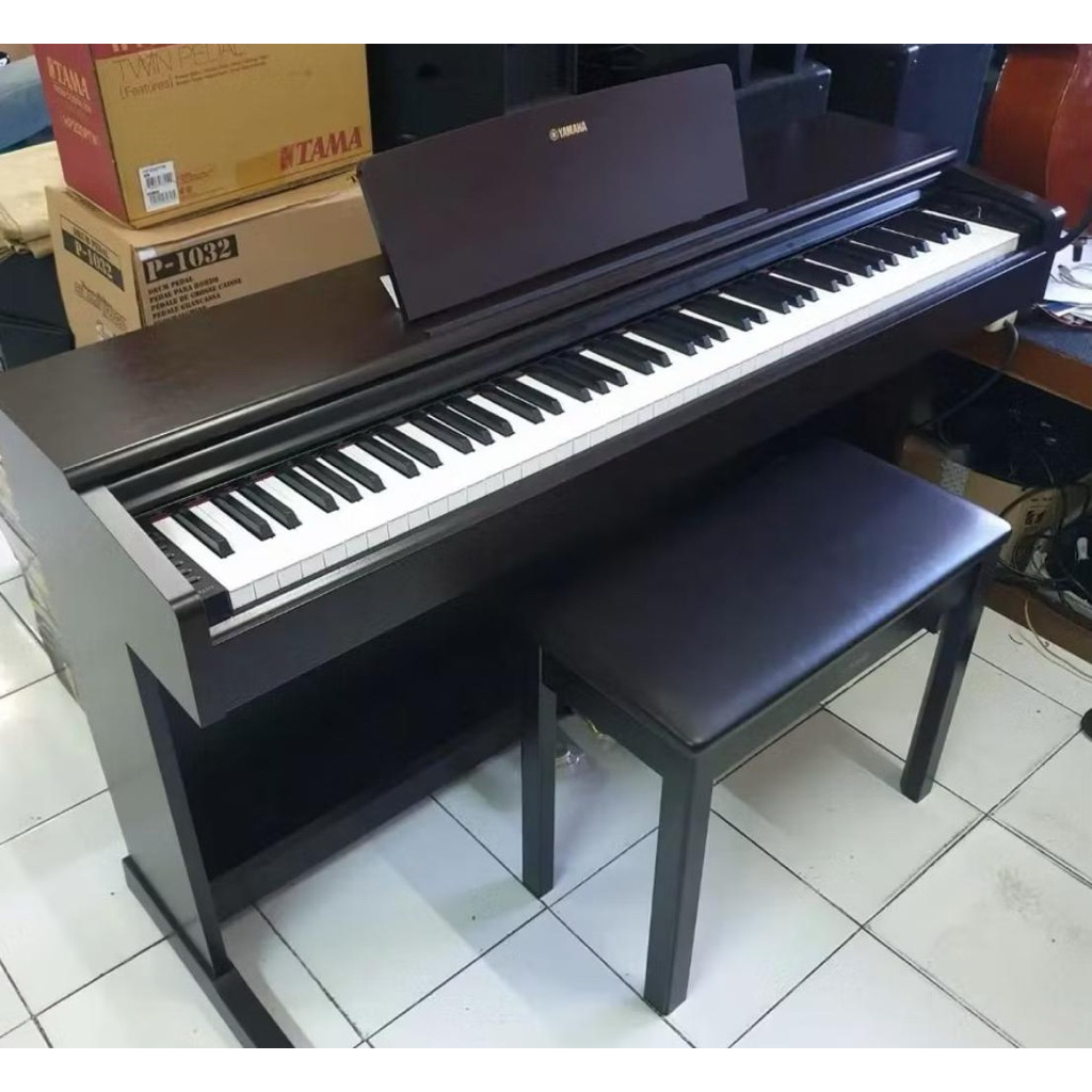 piano yamaha ydp144
