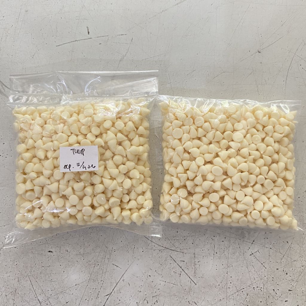 

Tulip white choco chips 100 gram | choco chips tulip putih | tulip choco chip