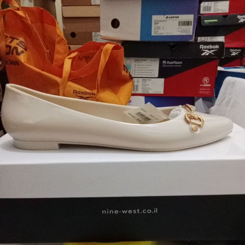 jelly flat shoes Chrissie Carryn by Payless (size 37 )