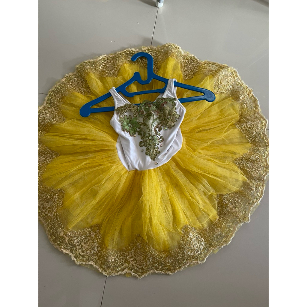baju ballet preloved-baju ballerina preloved-baju pentas ballet-baju balet usia 7-8th