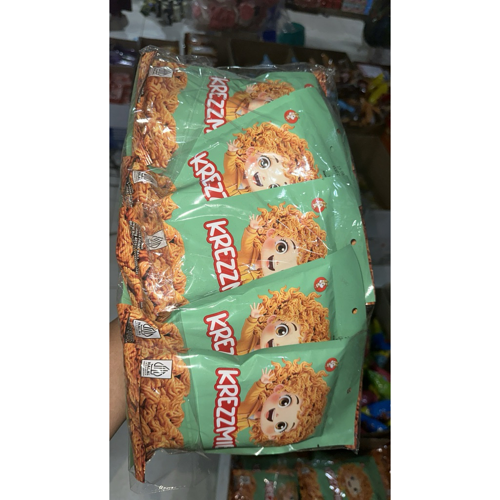 

SNACK VIRAL MIE KREZME ISI 10 PCS