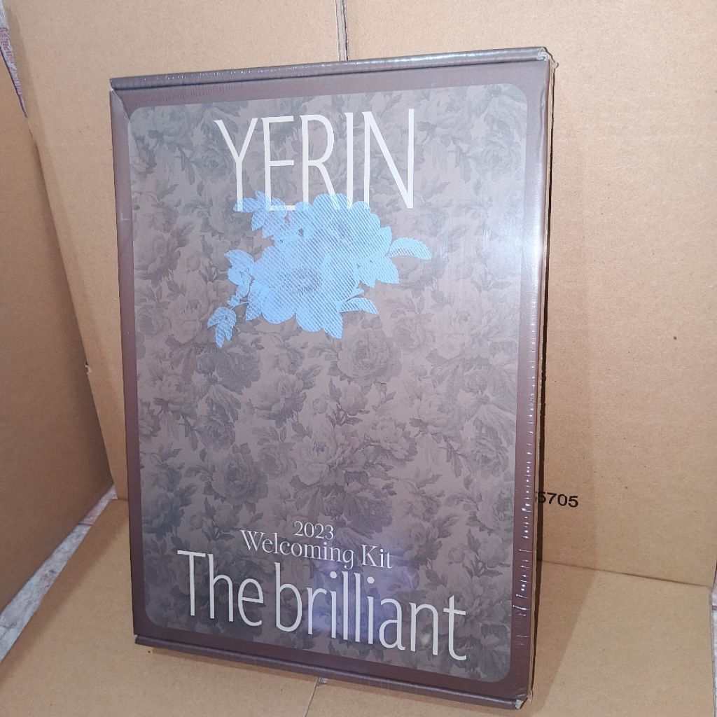 YERIN GFRIEND 2023 WELCOMING KIT NEW
