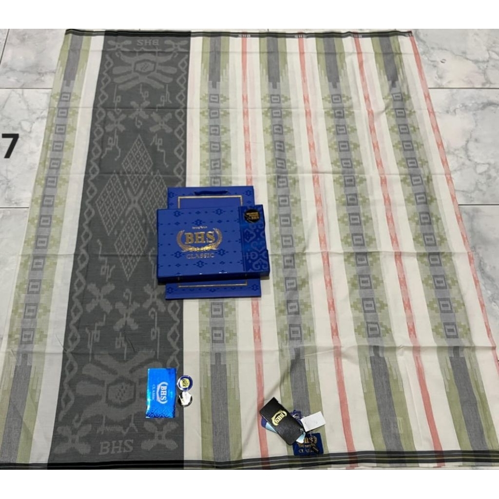 SARUNG BHS CLASSIC KWG MIX GOLD PUTIH