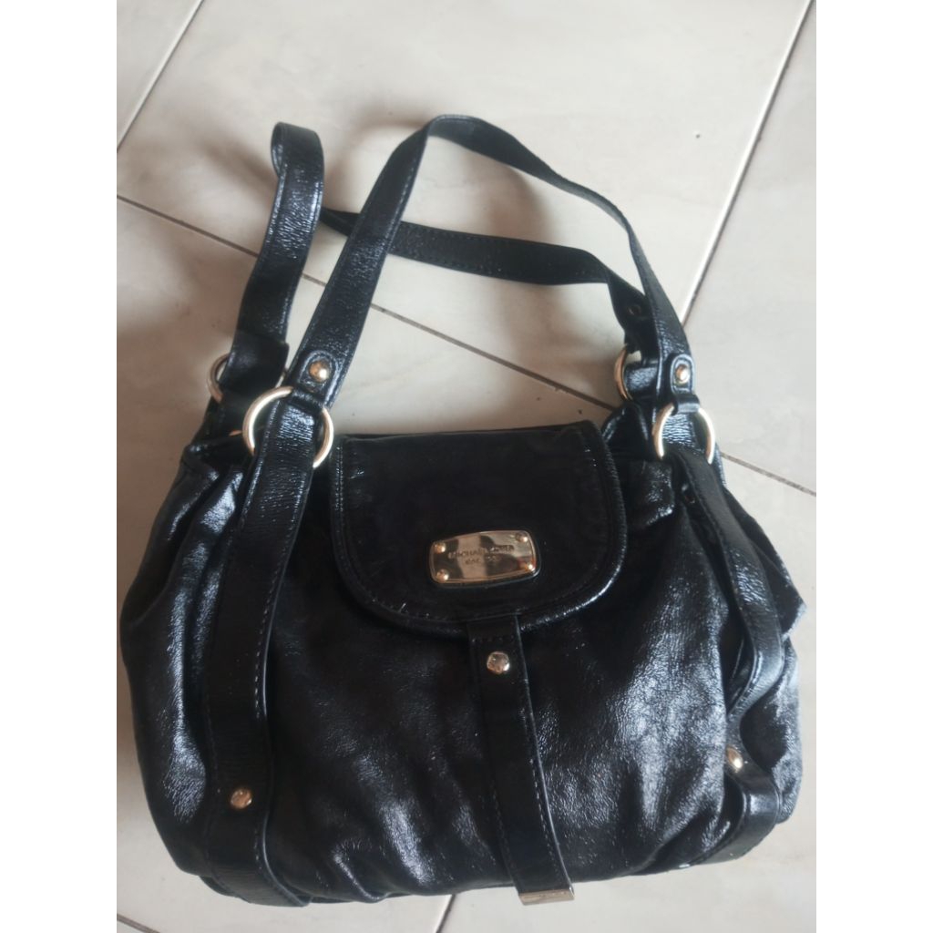 Michael kors preloved