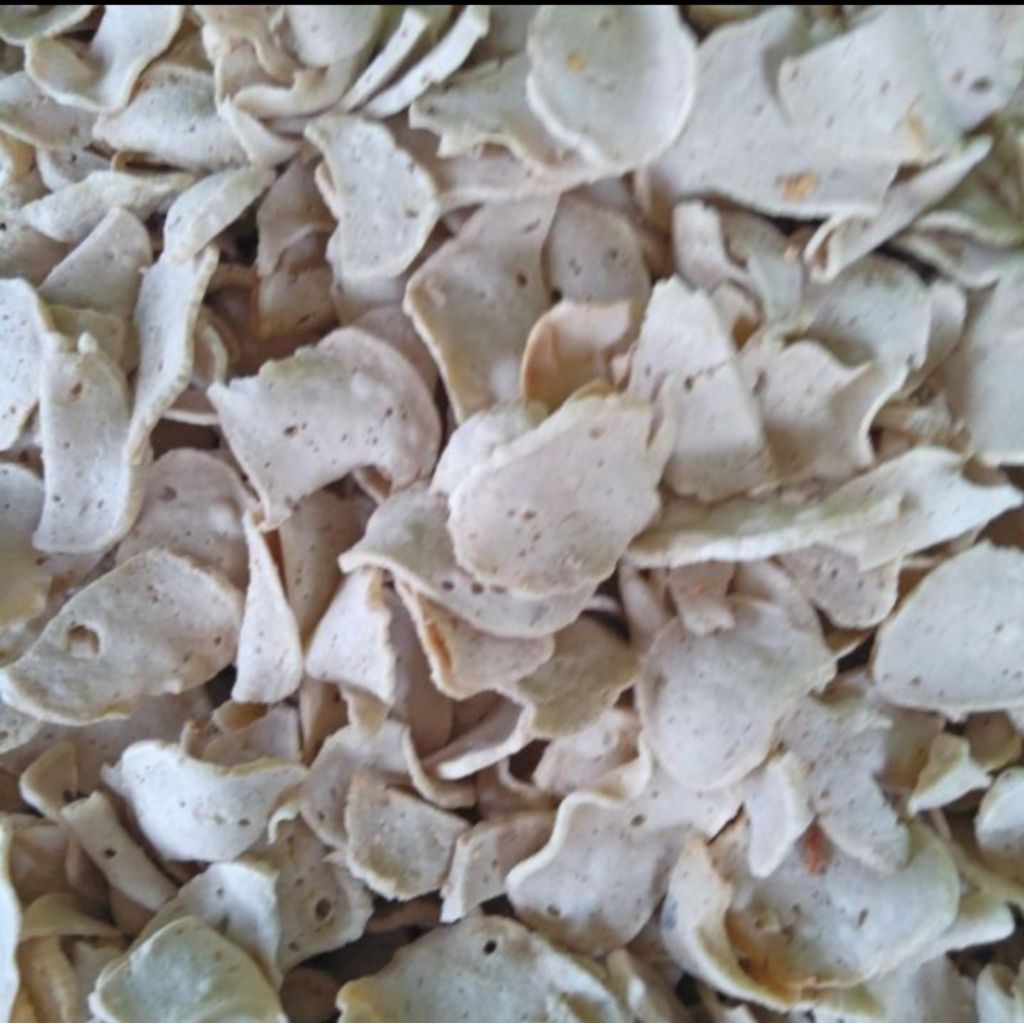 

kripik basreng / basreng pipih bisa request 10 rasa cemilan makanan ringan