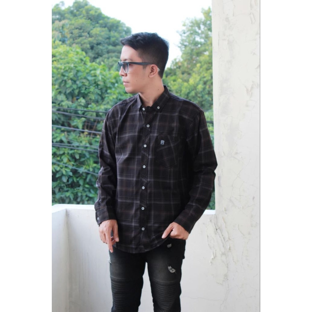 Kemeja Akrilik Byones Lineship Panjang Kotak Kotak Size M L Xl