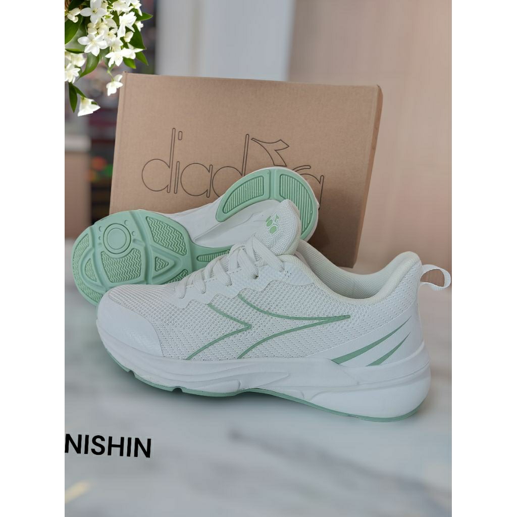 Promo Sepatu running Diadora-Diadora Nishin-Sepatu wanita original murahh
