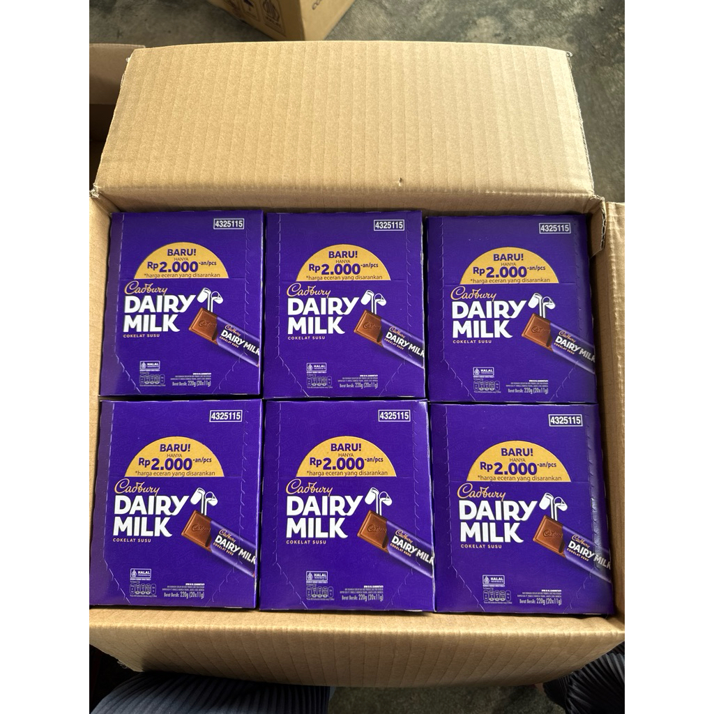 

cadbury dairy milk exp juni 2026 1box isi 20 (bisa COD)