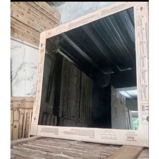 Granit lantai hitam polos 80x80 Swanblack Glossy - ikad