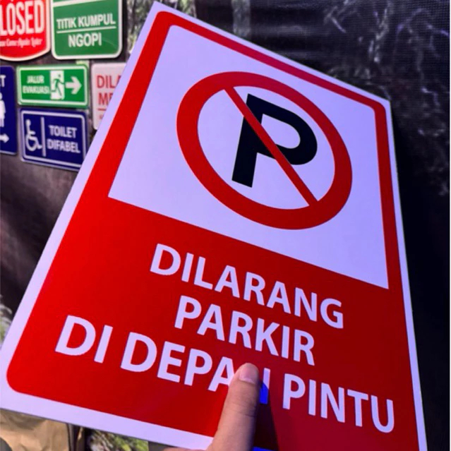 Rambu Dilarang Parkir. Plat ACP tebal 3mm. Custom