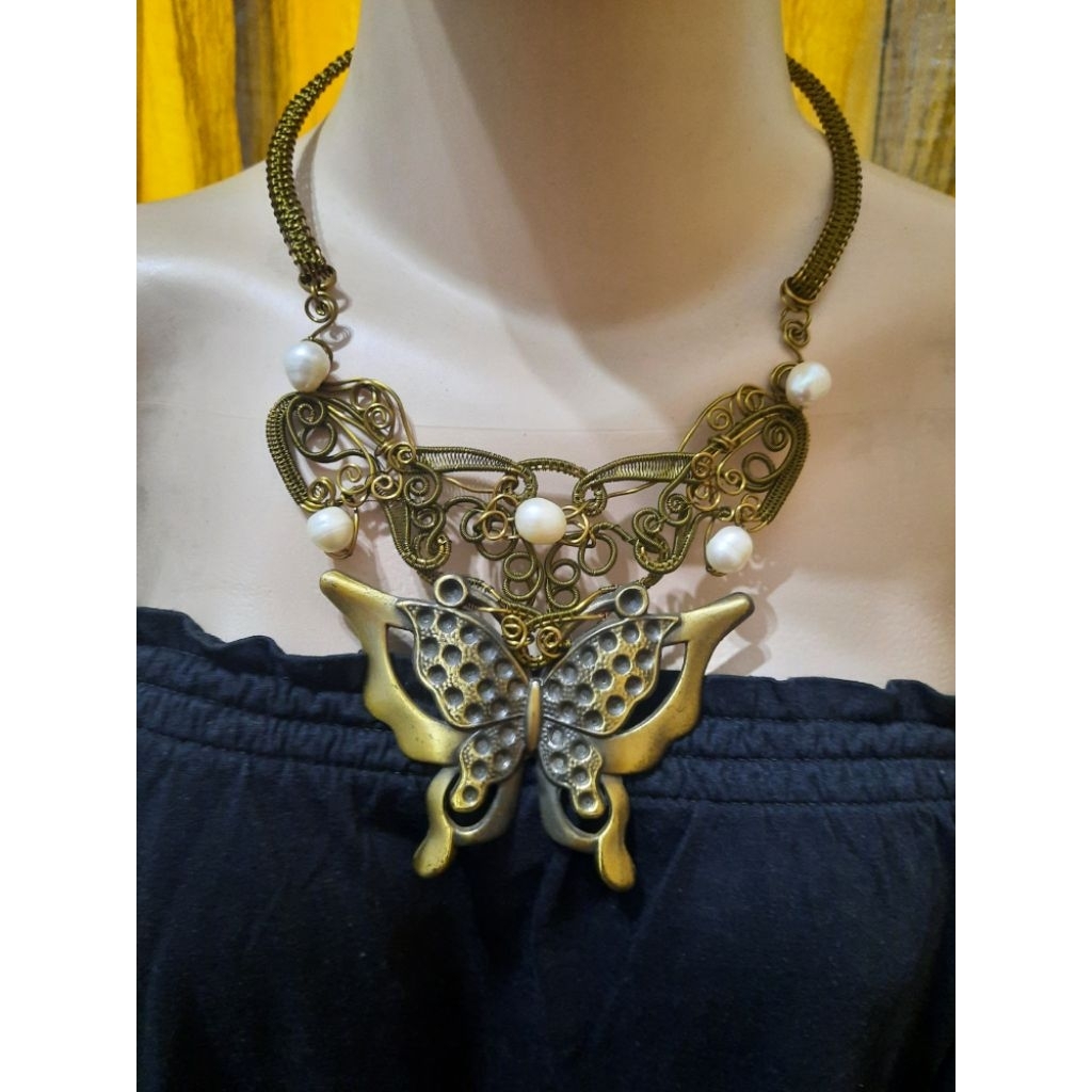 Kalung choker handmade Wire Bronze Kupu etnik