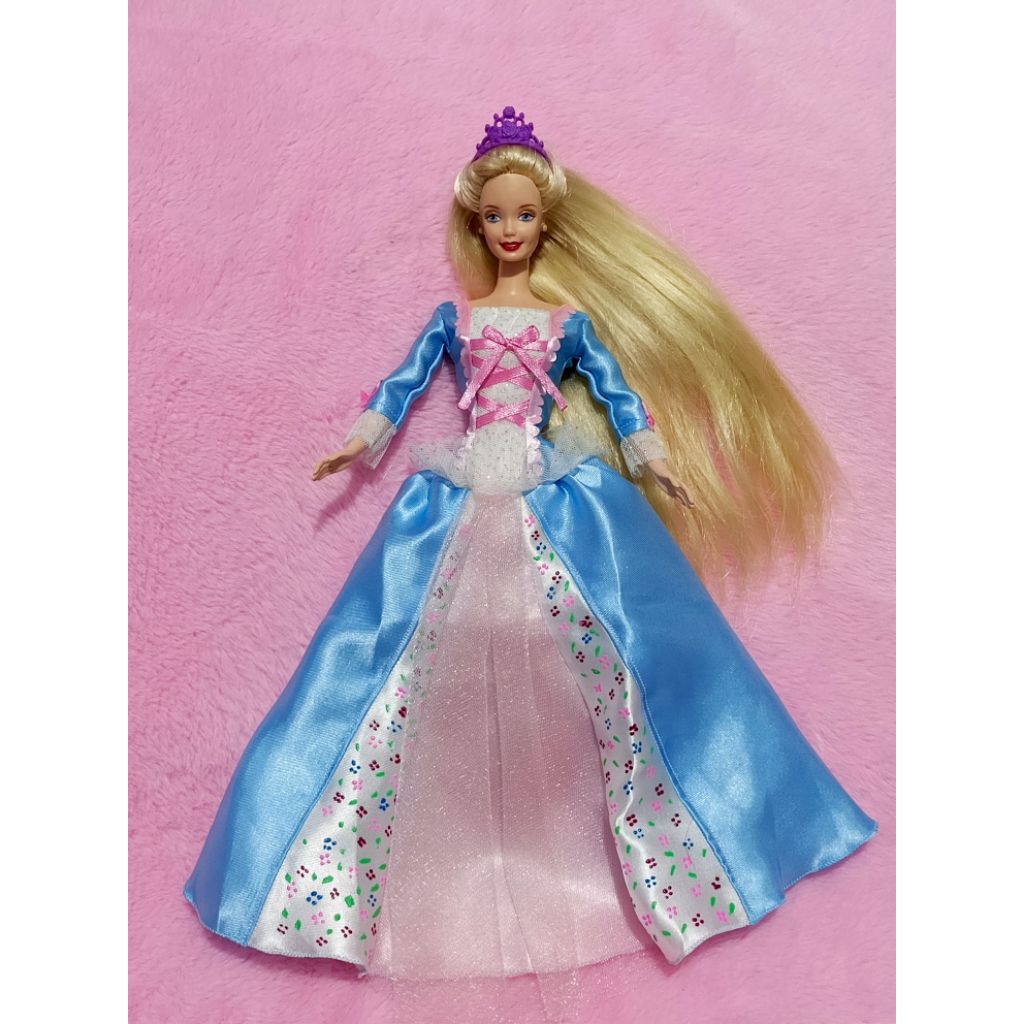 Barbie vintage  dengan gaun Erika princess ORI mattel prelove