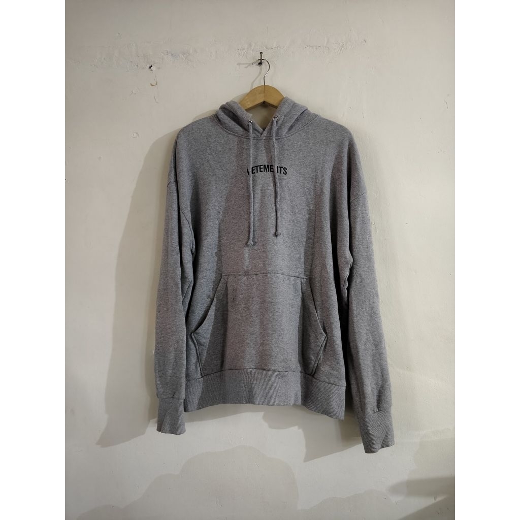 hoodie vetements