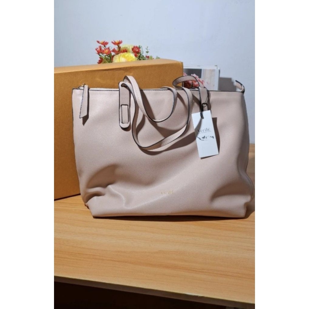 verite totebag