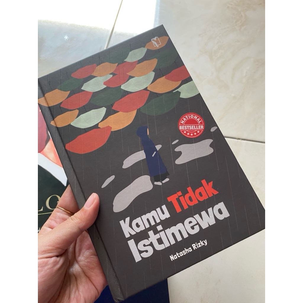 

prelove buku kamu tidak istimewa