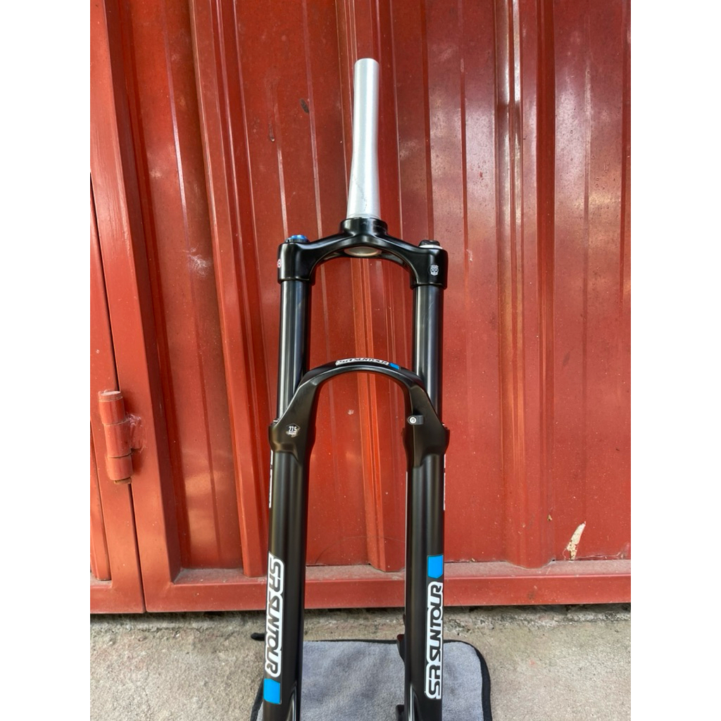 Fork Suntour 27,5 XCR 34 T140mm LOR TA Boot 15x110 Black Stanction