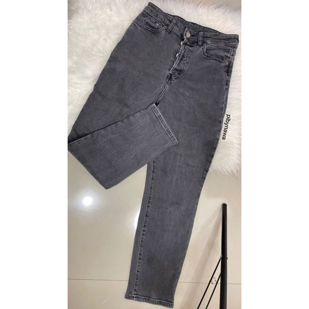 H&M mom jeans