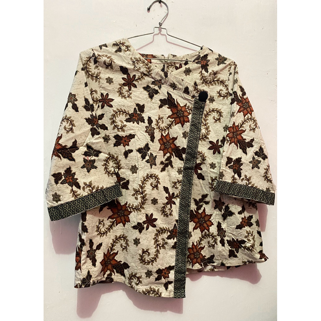 Preloved Batik Wanita