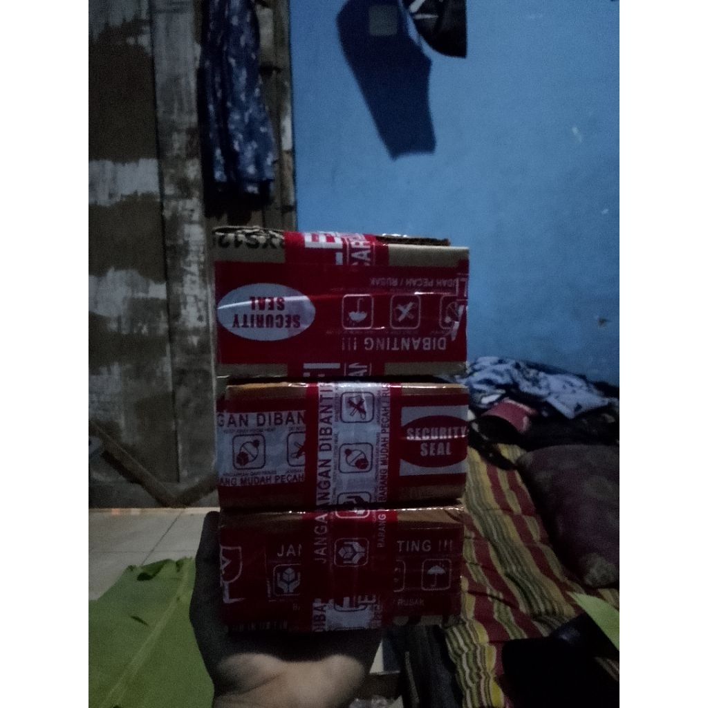 gantungan tas sekolah