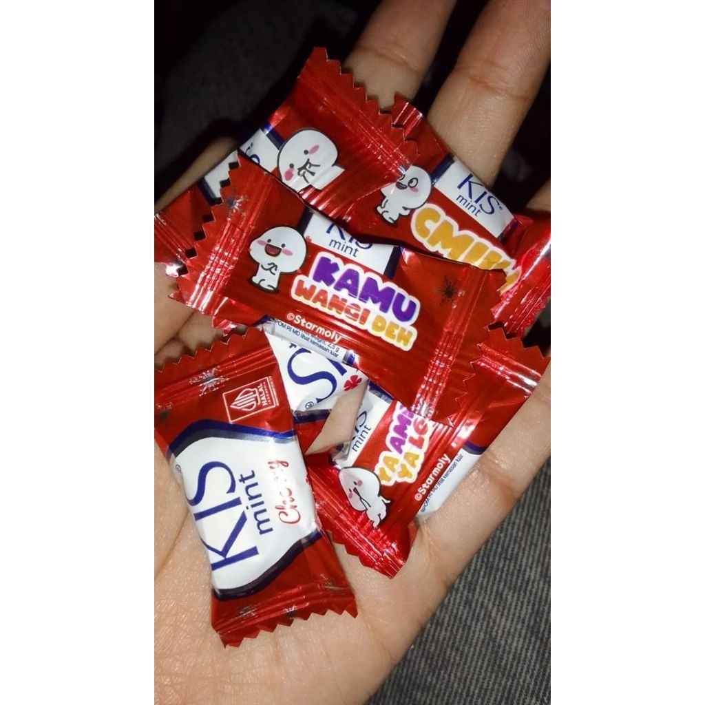 

permen kiss rasa stroberi